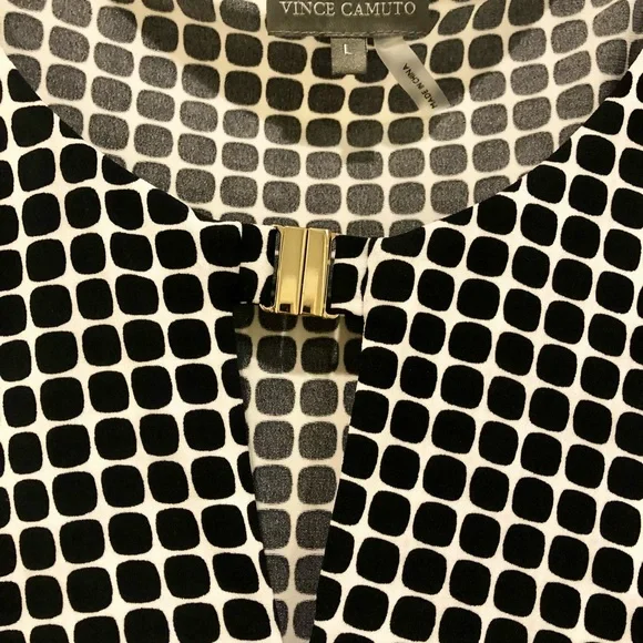🌸HP🎉NWT👚VINCE CAMUTO Cap-Sleeve BLACK 🖤& WHITE 🤍Blouse - Picture 6 of 16